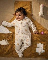 Portia - The Portable Baby Station
